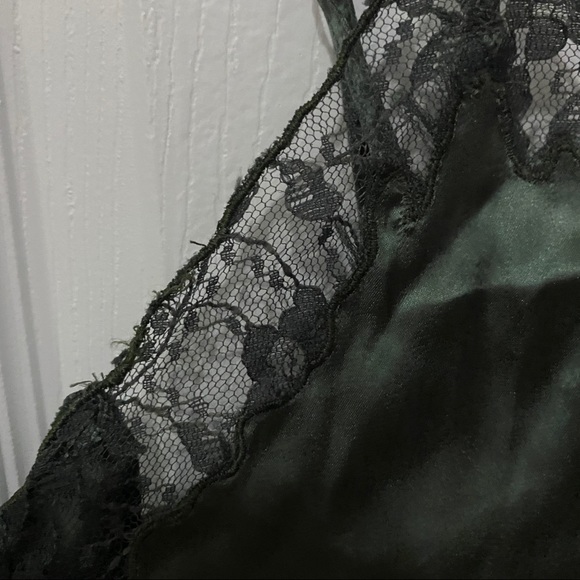 Urban outfitters emerald green slip tank - Picture 3 of 6